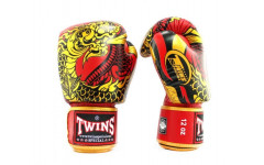 Боксерские перчатки Twins Special FBGVL3-52 Dragon red 16 oz Боксерские перчатки Twins Special FBGVL3-52 Dragon red 16 oz