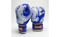 Боксерские перчатки TWINS Special FBGVL3-49 blue-white 12 oz Боксерские перчатки TWINS Special FBGVL3-49 blue-white 12 oz