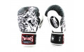 Боксерские перчатки Twins Special FBGVL50 white 10 oz Боксерские перчатки Twins Special FBGVL50 white 10 oz