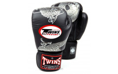 Боксерские перчатки Twins FBGVL3-23 black silver 10 oz Боксерские перчатки Twins FBGVL3-23 black silver 10 oz