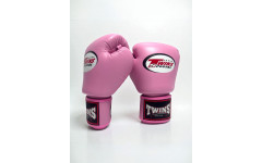 Боксерские перчатки Twins Special BGVL3 pink 12 oz Боксерские перчатки Twins Special BGVL3 pink 12 oz