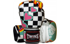 Боксерские перчатки Twins Special FBGVL3-65 Chess 14 oz Боксерские перчатки Twins Special FBGVL3-65 Chess 14 oz